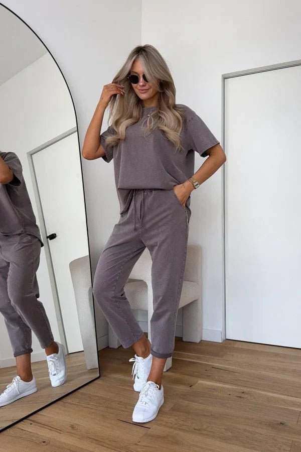 Comfortable Two-Piece Lounge Set for Women Oversized T-Shirt Shorts