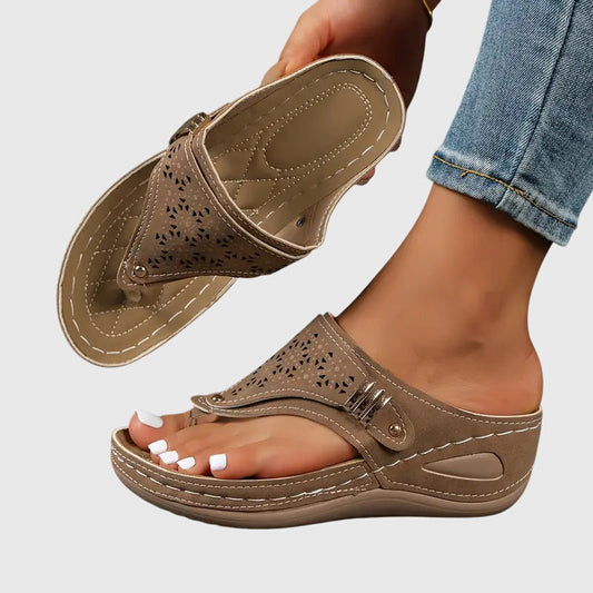 Comfortable Thong Sandals for Women Perforated