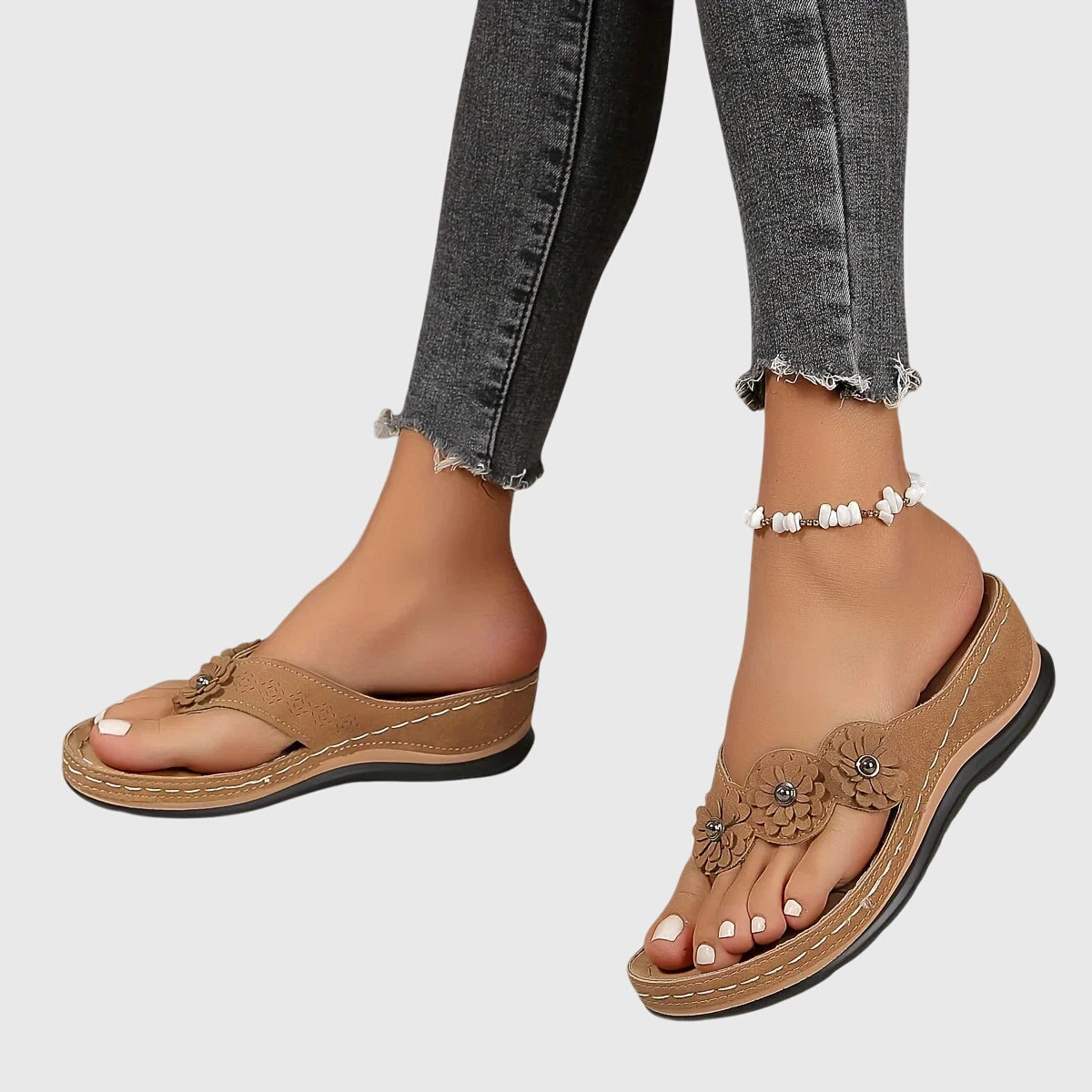 Comfortable Thong Sandals for Women Floral-Appliqué Wedge Slip-On
