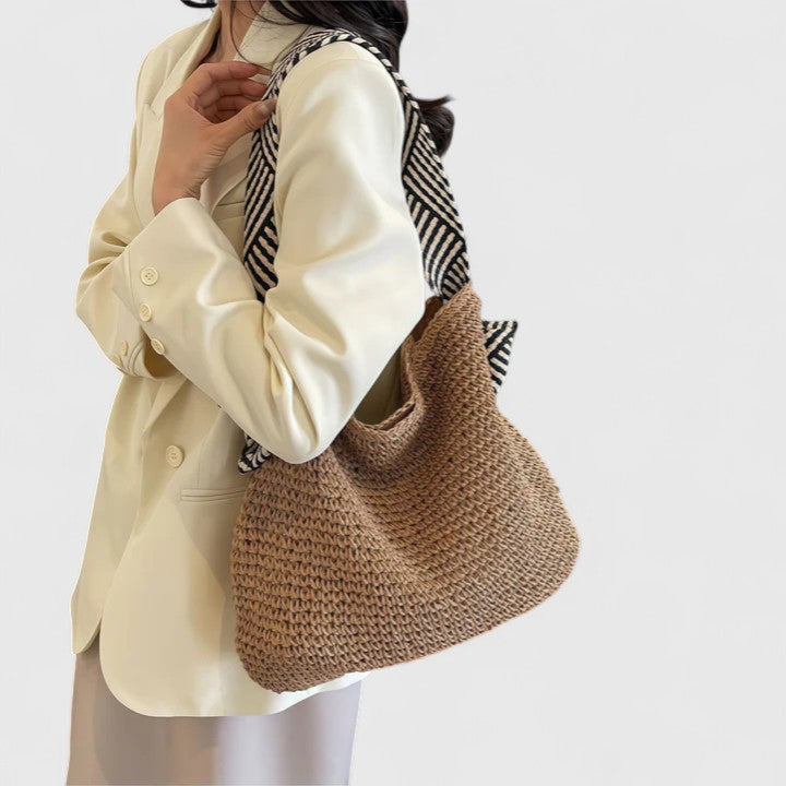 Effortless Shoulder Bag for Women Woven