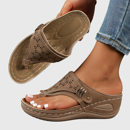 Comfortable Thong Sandals for Women Perforated Buckle Wedge