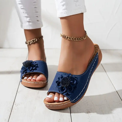Comfortable Slide Sandals for Women Floral-Detail
