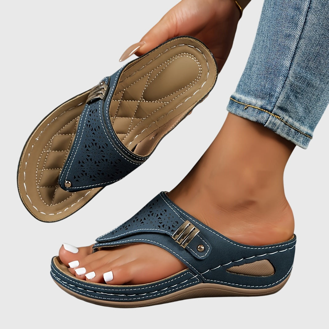Comfortable Thong Sandals for Women Perforated Buckle Wedge