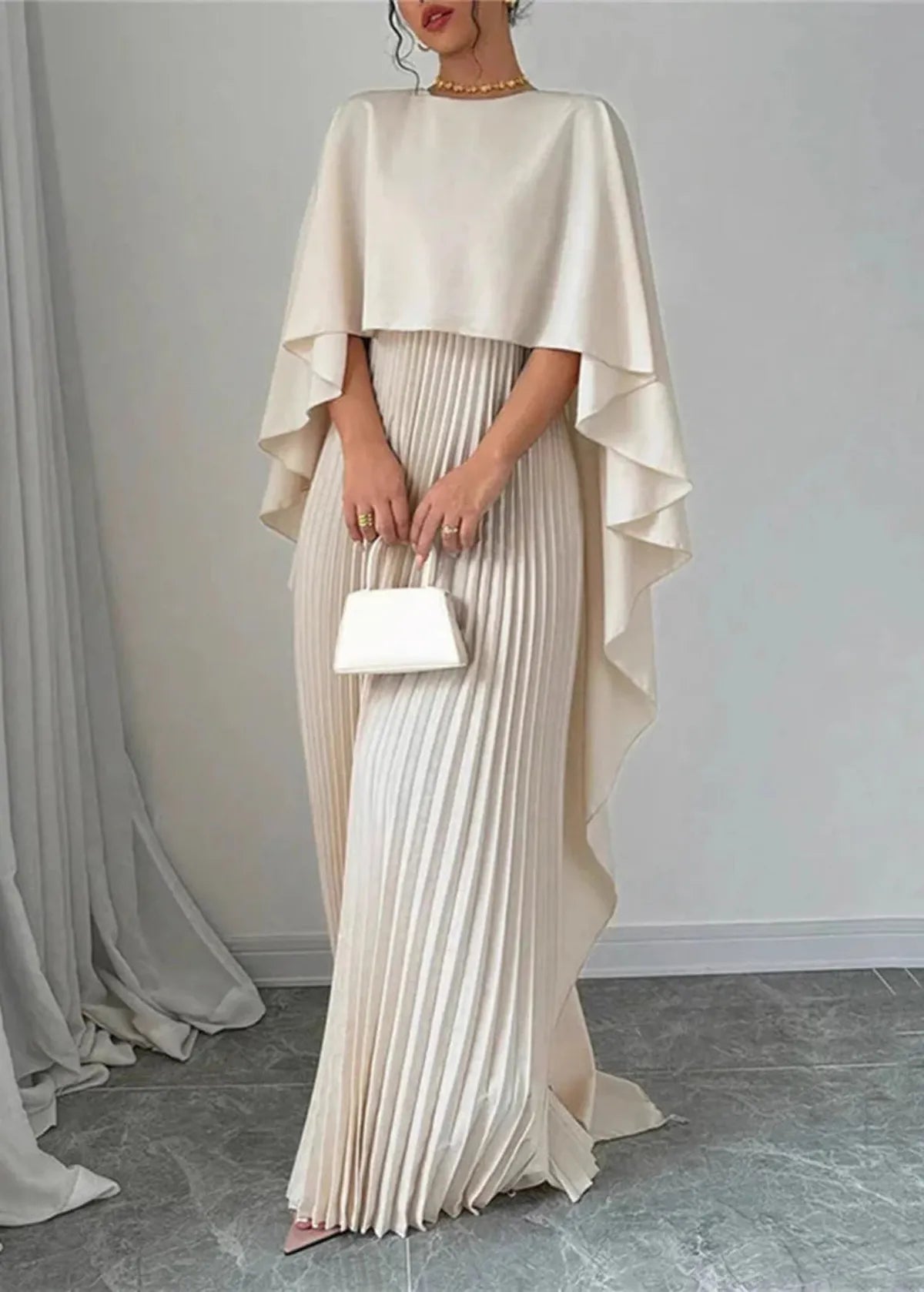Elegant Maxi Dress for Women Cape-Sleeve Pleated