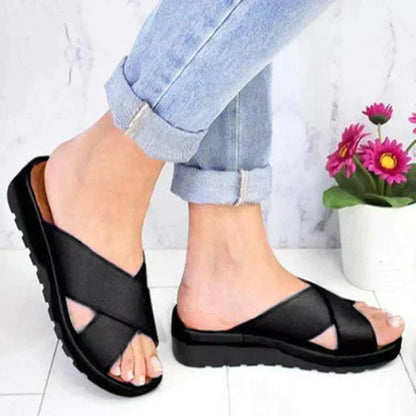 Comfortable Flat Sandals for Women Crisscross-Strap Platform