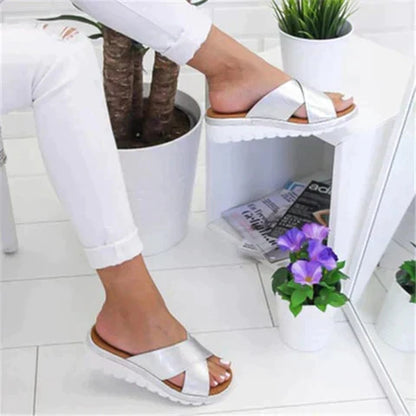 Comfortable Flat Sandals for Women Crisscross-Strap Platform