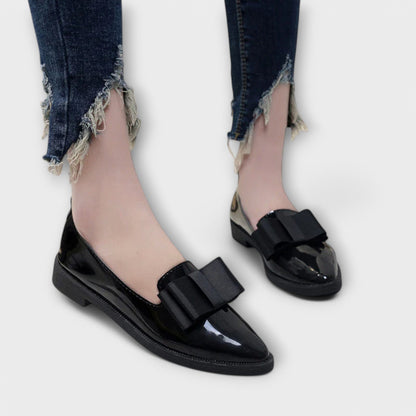Elegant Patent Loafers for Women Bow-Detail
