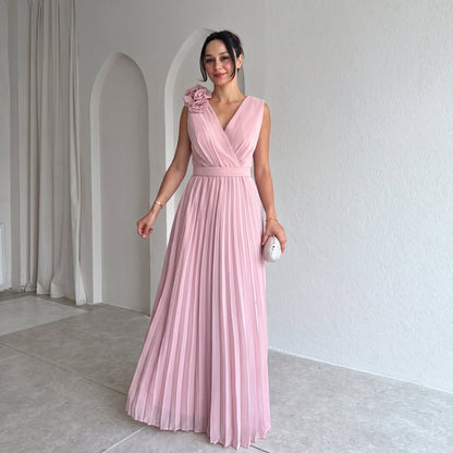 Elegant Evening Gown for Women Sleeveless Pleated V-Neck