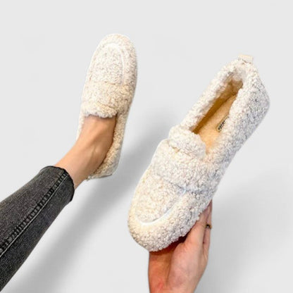 Comfortable Slippers for Women Fleece Slip-On Round-Toe