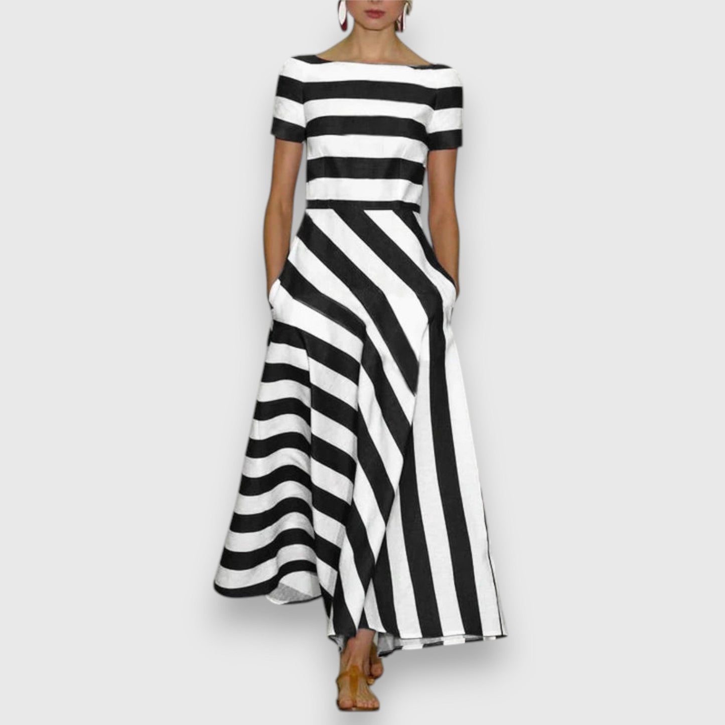 Elegant Striped Maxi Dress for Women Boat-Neck Short-Sleeve