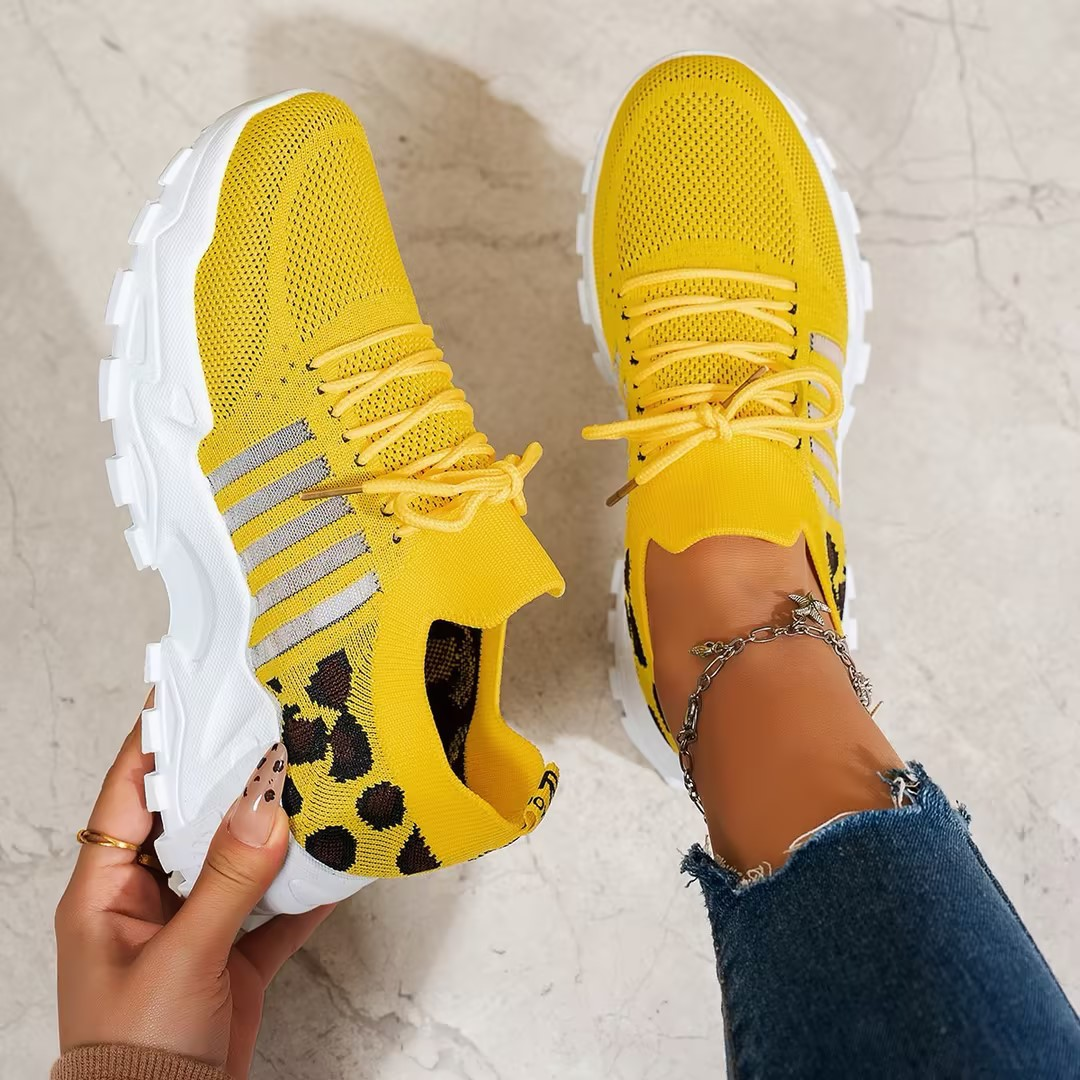 Comfortable Chunky Sneakers for Women Lace-Up