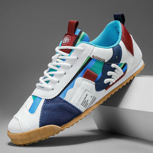 Classic Trail Sneakers for Men Layered Mesh Lace-Up