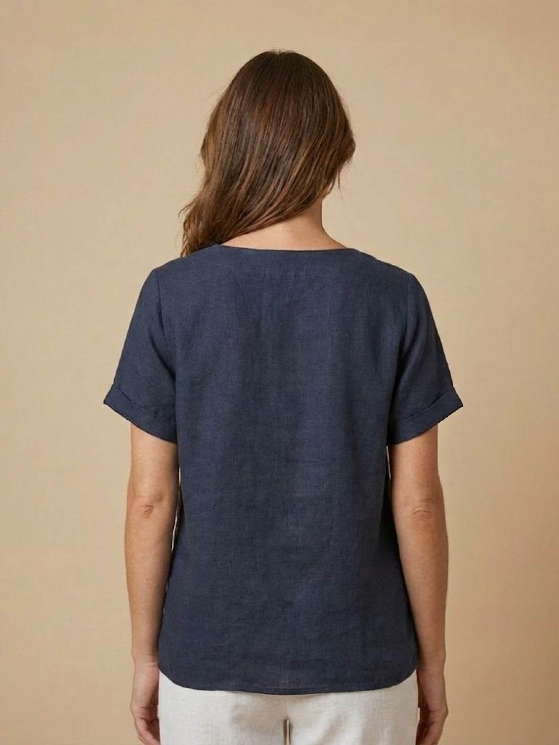 Effortless Blouse for Women Round-Neck Button-Front Short-Sleeve