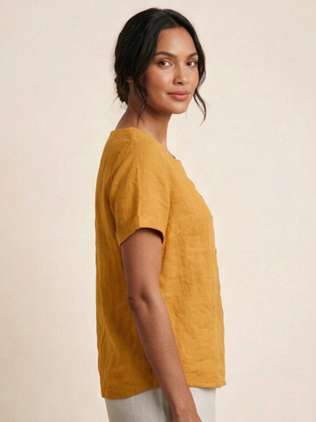 Effortless Blouse for Women Round-Neck Button-Front Short-Sleeve