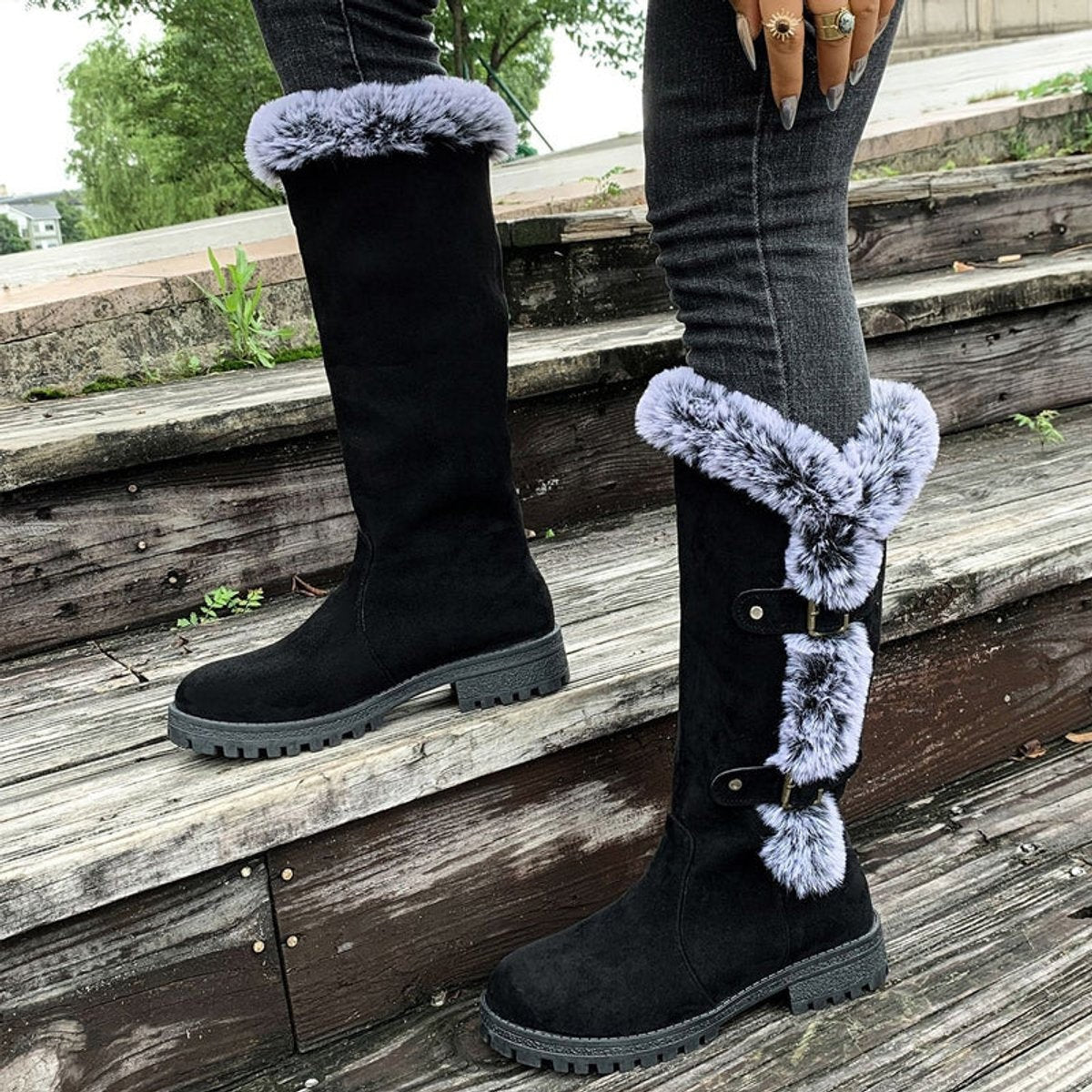 stiefel-damen-kniehoch-kunstfell-schnalle