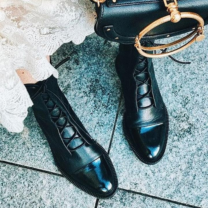 stiefeletten-damen-leder-schnuerung