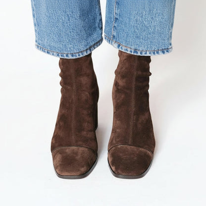 stiefeletten-damen-wildleder-eckige-kappe