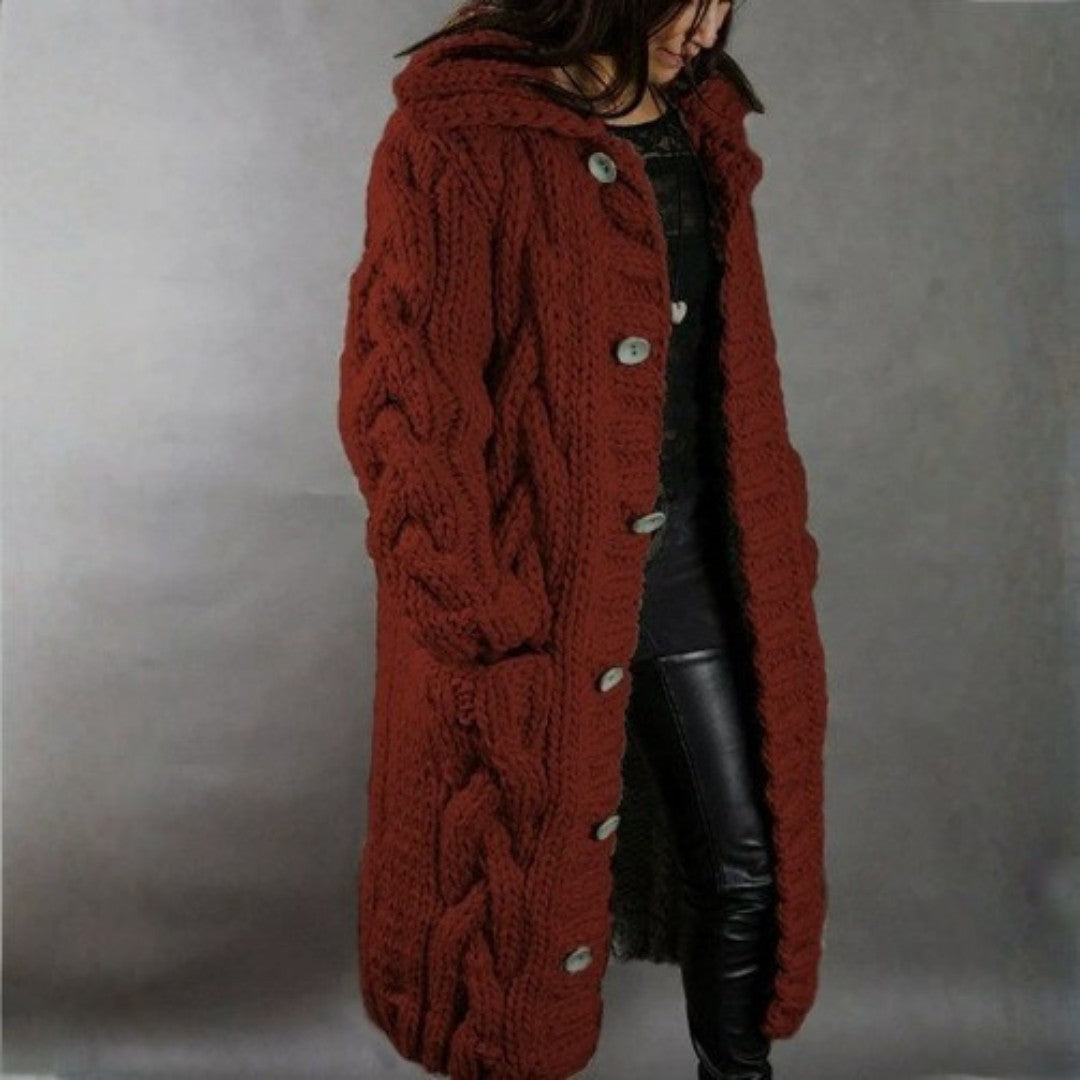 strickjacke-damen-grobstrick-kapuze