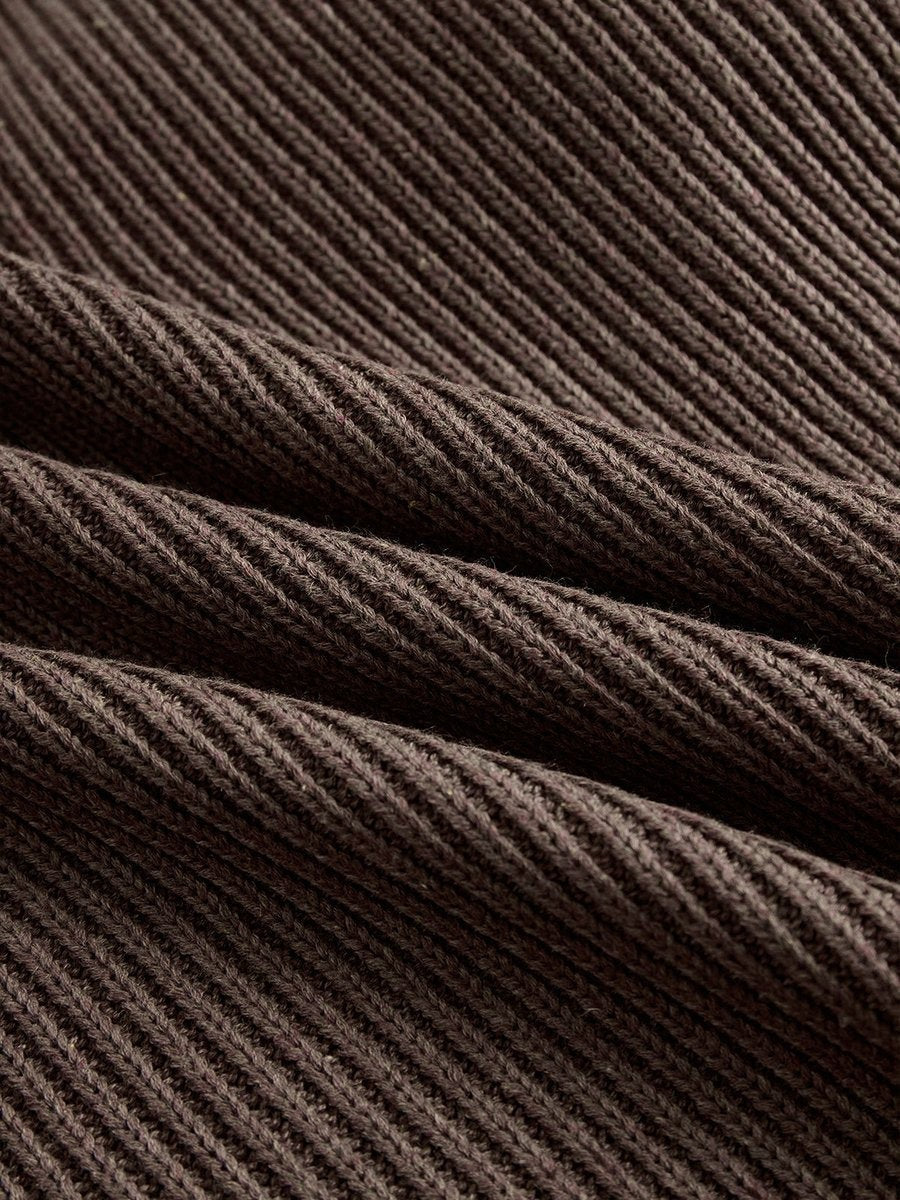 strickkleid-damen-rollkragen-spitzensaum