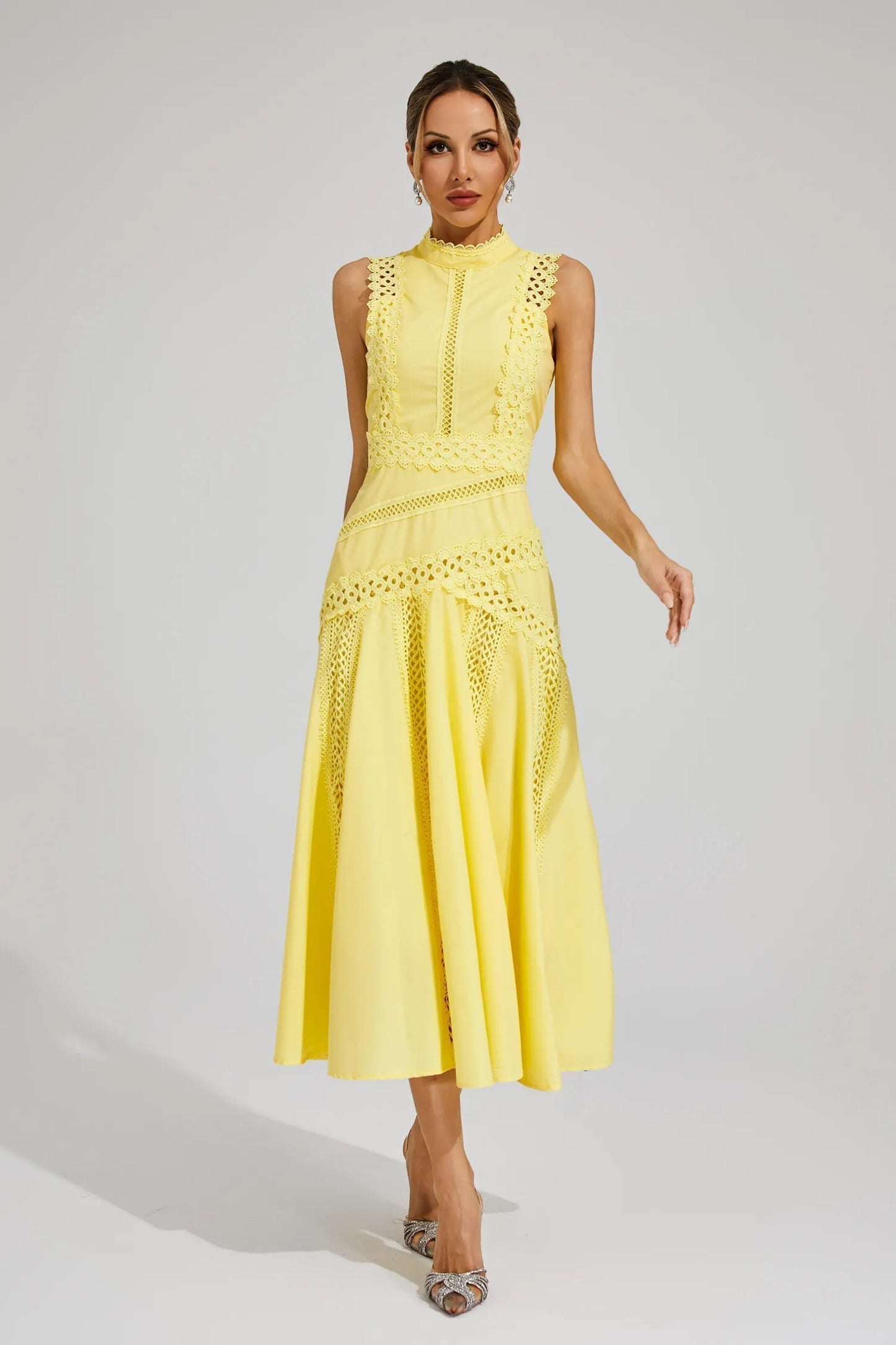Elegant Midi Dress for Women Mock-Neck Sleeveless Lace