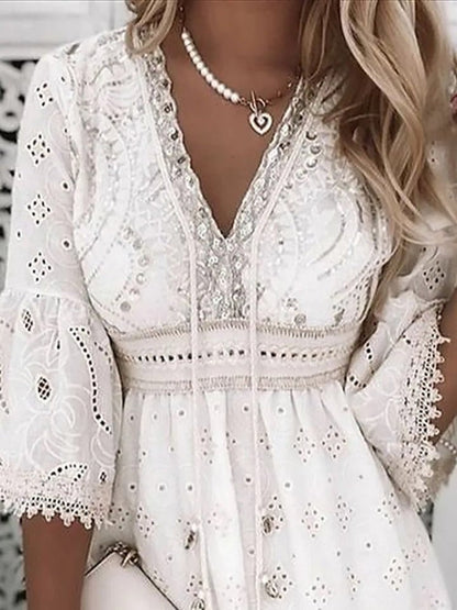 Effortless Mini Dress for Women V-Neck Bell-Sleeve Lace