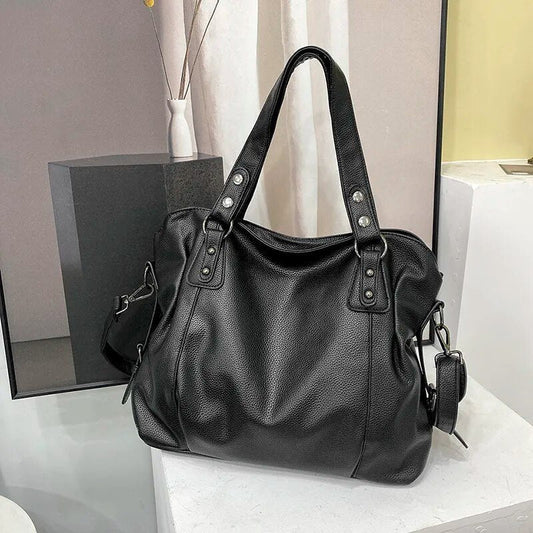 Effortless Shoulder Bag for Women Studded Large-Capacity