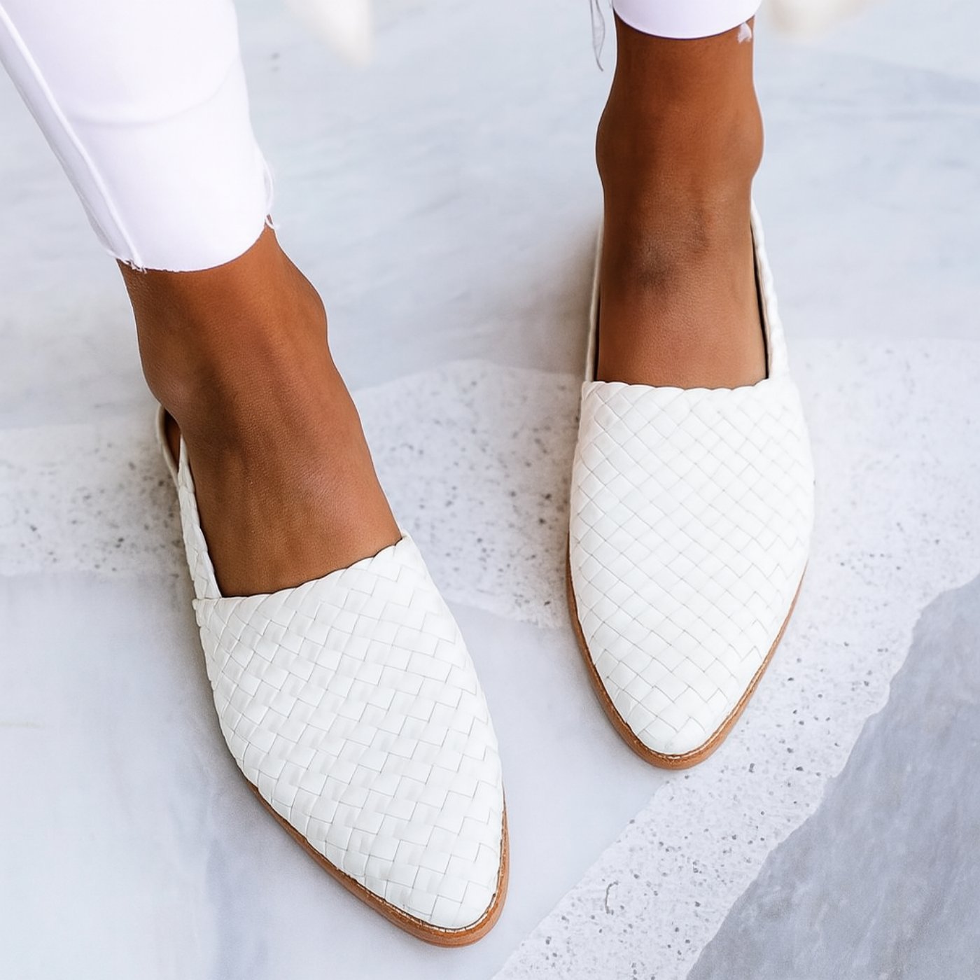 Comfortable Sandals for Women Woven Pointed-Toe Slingback