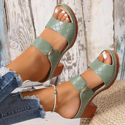 Comfortable Block-Heel Sandals for Women Cushioned Quilted Open-Toe