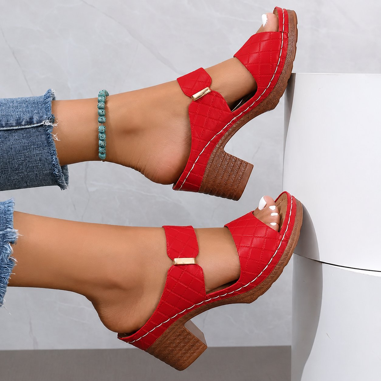 Comfortable Block-Heel Sandals for Women Cushioned Quilted Open-Toe