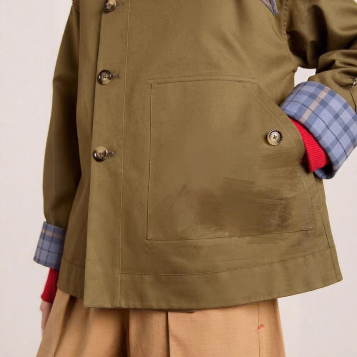 Stylish Cropped Jacket for Women Double-Breasted Plaid-Lined