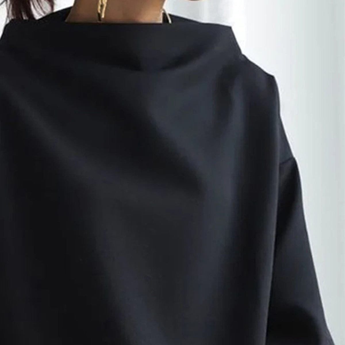 Comfortable Pullover Sweater for Women Mock-Neck Oversized