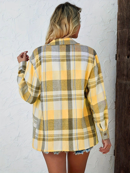 Effortless Flannel Shirt for Women Oversized Plaid Button-Front