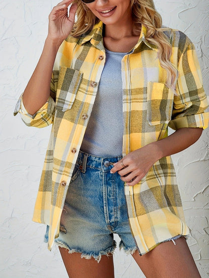 Effortless Flannel Shirt for Women Oversized Plaid Button-Front