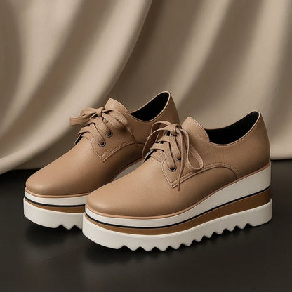 Stylish Platform Oxford Shoes for Women Lace-Up Wedge-Sole