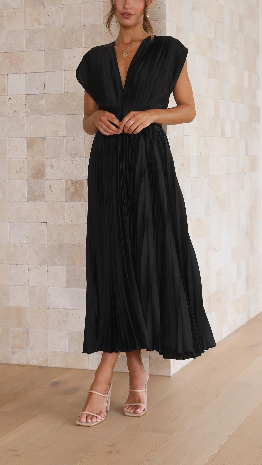 Elegant Midi Dress for Women V-Neck Pleated Sleeveless