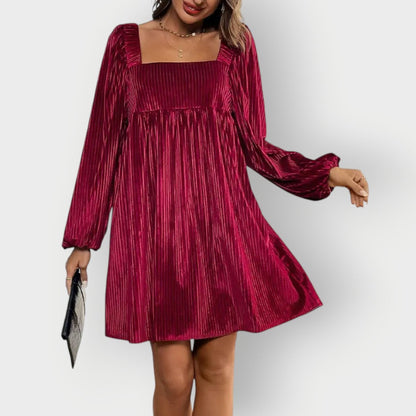 Elegant Mini Dress for Women Pleated Velvet Square-Neck