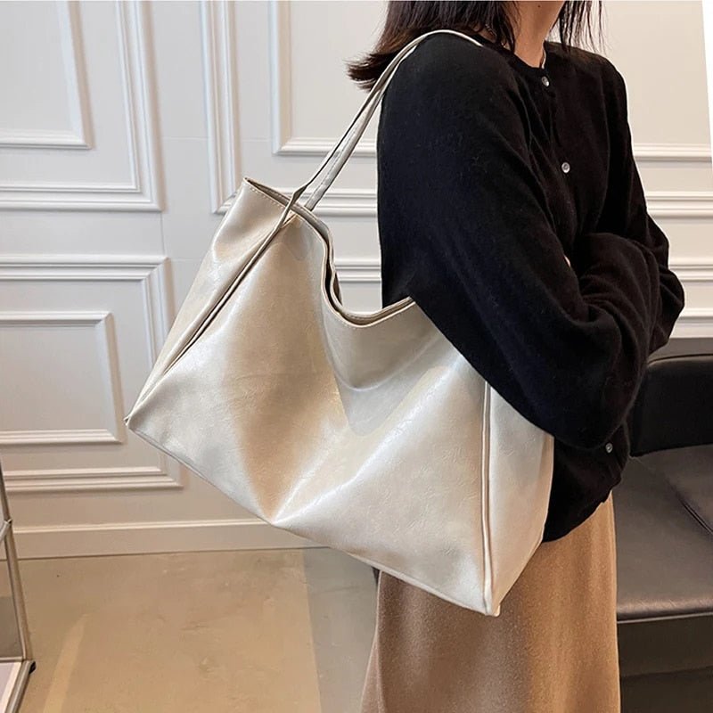 Effortless Tote Bag for Women Retro PU-Leather Large-Capacity